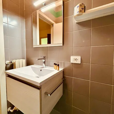 Kibilu - Via Medaglie D'oro Centro Citta Con Parcheggio Daire *